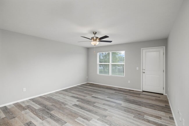 Building Photo - Newly built 3 bedroom-Westbury Gardens with a fully fenced in yard!