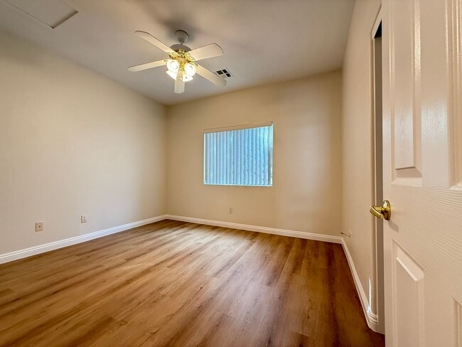 Building Photo - Charming one-story, 3-bedroom house