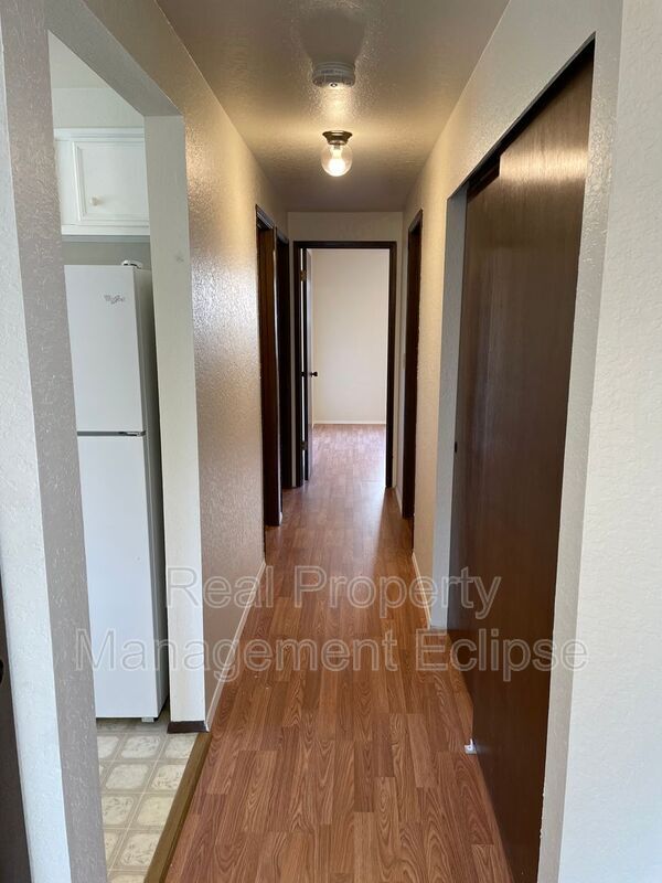 Building Photo - 17319 Stone Ct N