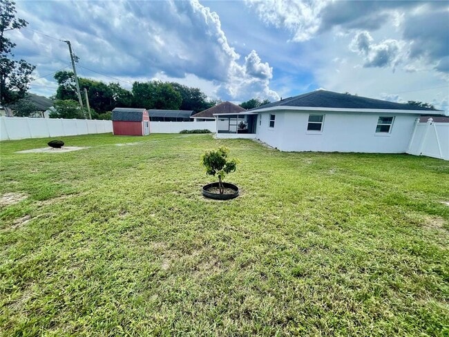 Building Photo - 2107 E Atmore Cir