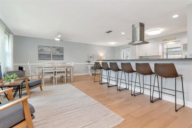 Building Photo - 4712 114th St N