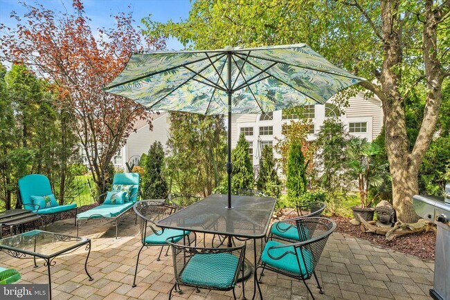 Building Photo - 124 Ridgway Dr