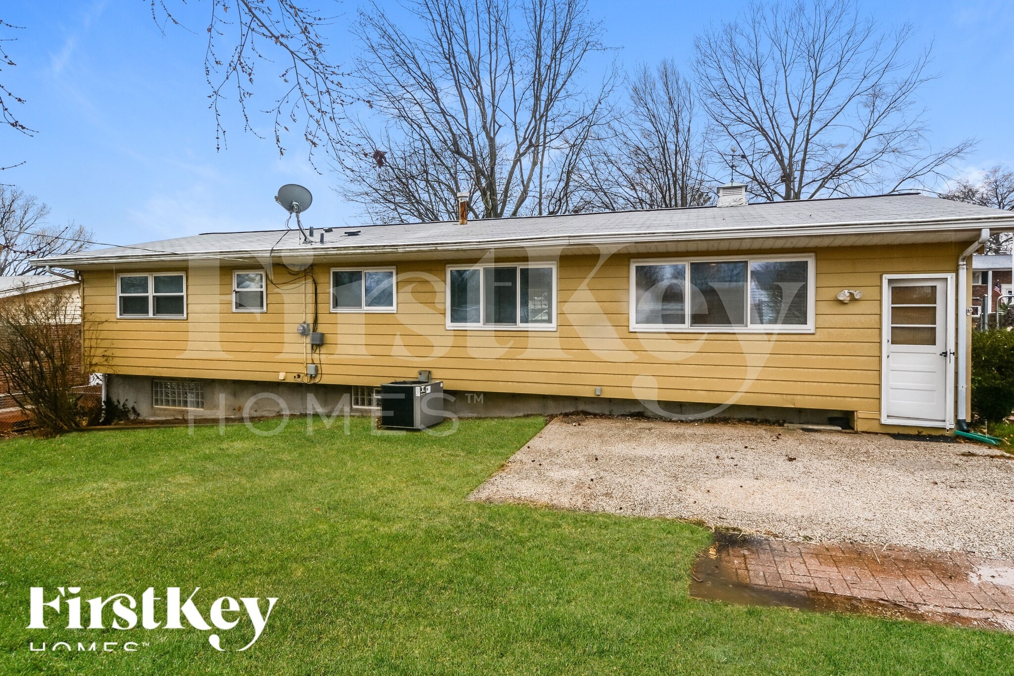 Building Photo - 10522 Copperfield Dr