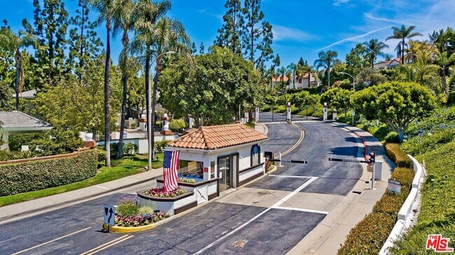 Building Photo - 12695 Promontory Rd