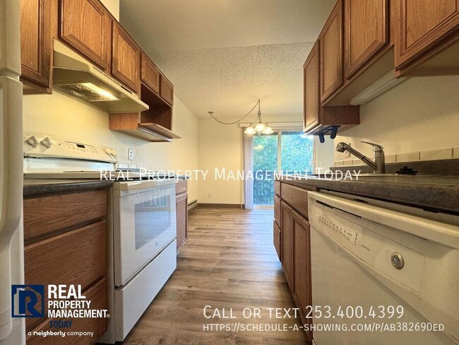 Building Photo - 13402 98th Ave Ct E