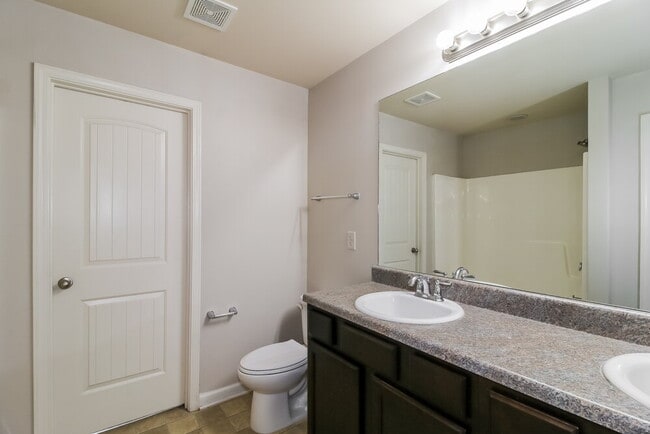 Building Photo - 174 Biscayne Terrace