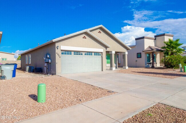 Building Photo - 4980 Rose Elise St