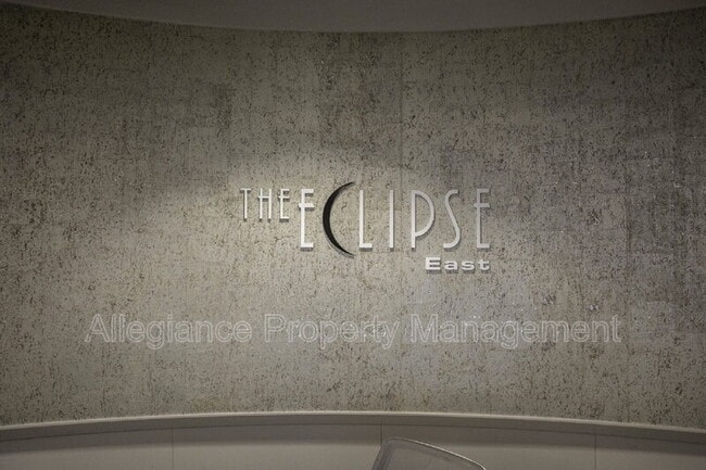 Building Photo - 3600 S Glebe Rd