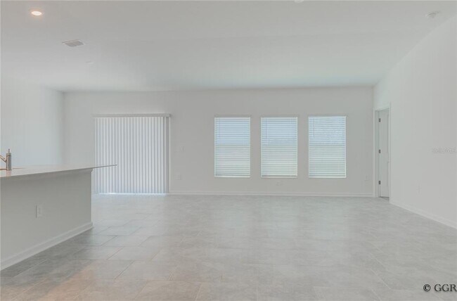 Building Photo - 5011 Worchester Dr