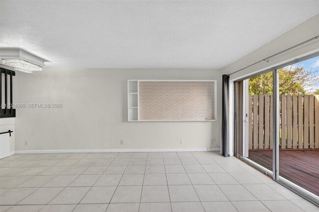 Building Photo - 5843 Woodlands Blvd