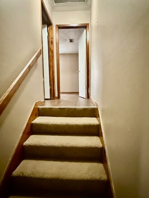 Building Photo - 5121 E Hunters Chapel Ct