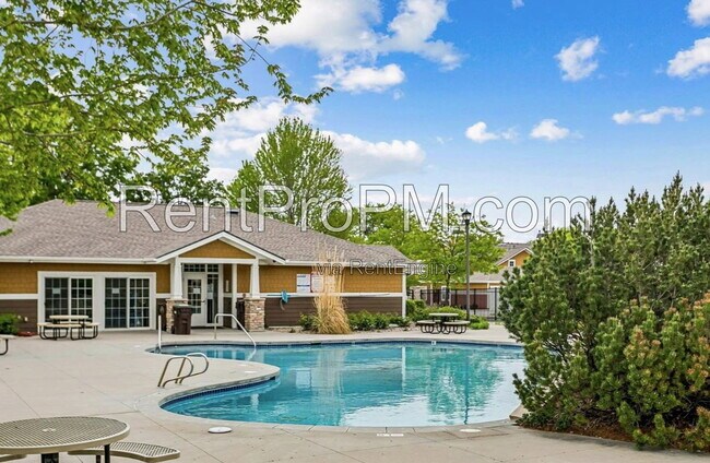 Building Photo - 2514 Owens Ave