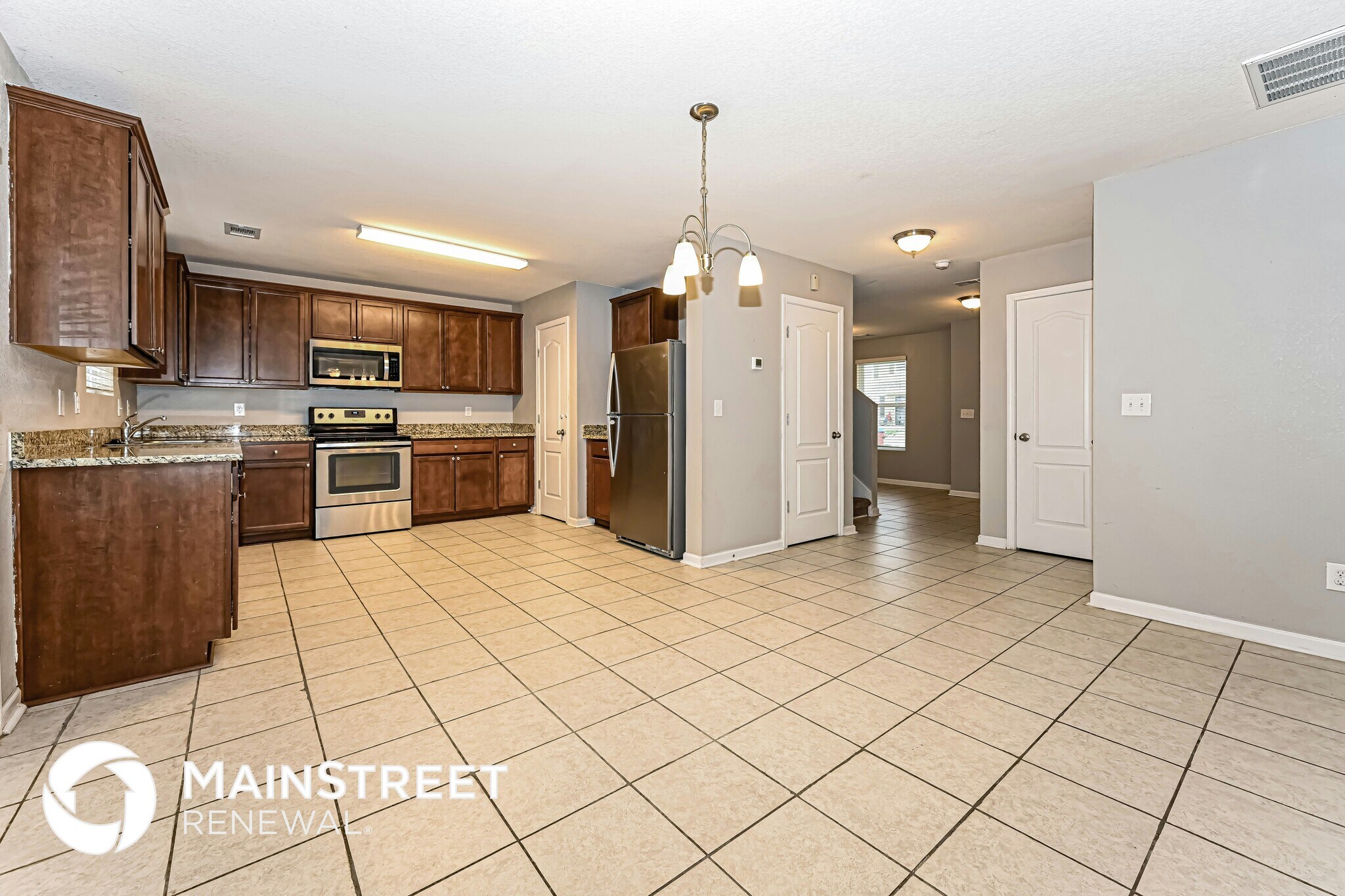 Building Photo - 2509 Queen Bee Dr