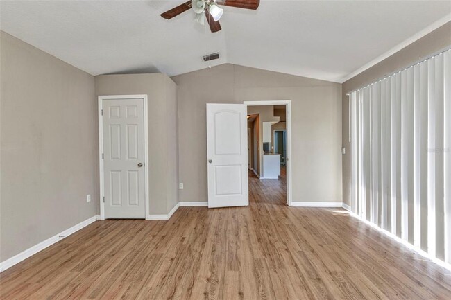 Building Photo - 23399 McCandless Ave