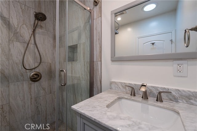 Building Photo - 10932 Oro Vista Ave