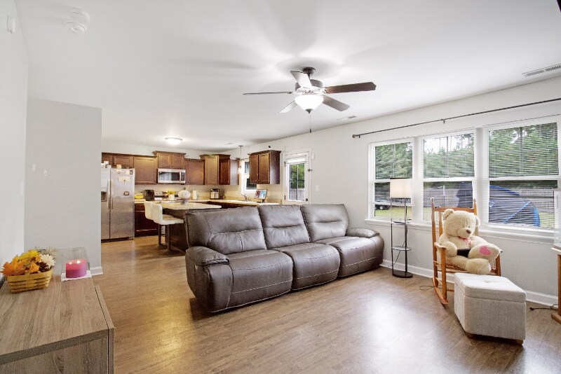 Building Photo - 508 Maggies Ct