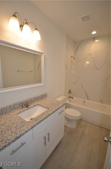 Building Photo - 272 Pelton Cir