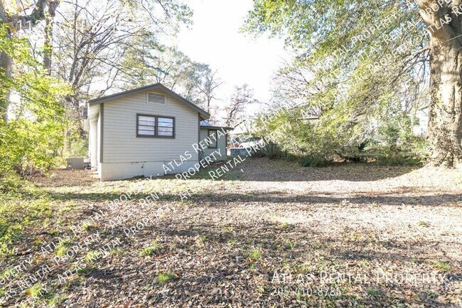 Building Photo - 112 95th St N