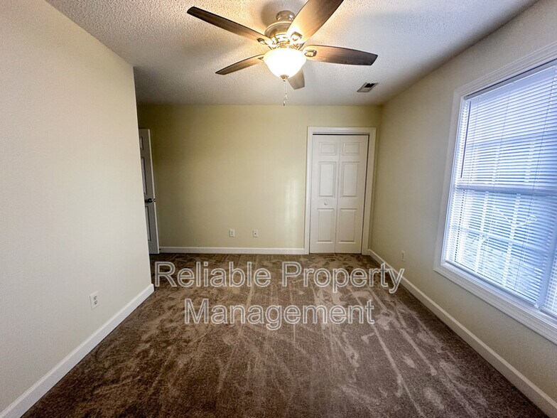 Building Photo - 106 Boykin Ave