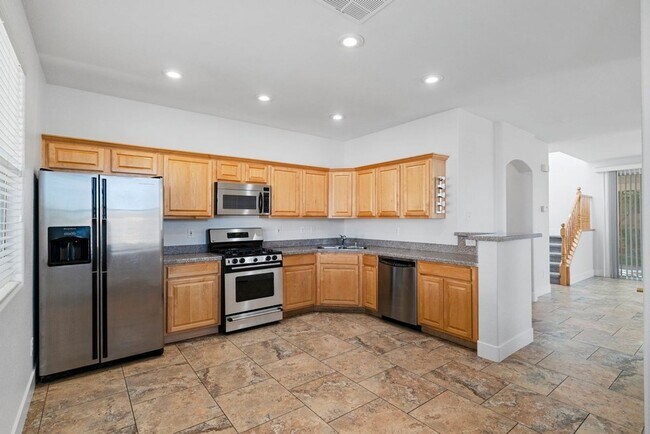 Building Photo - *NICE UPGRADED HOME IN SOUTHERN HIGHLANDS!!