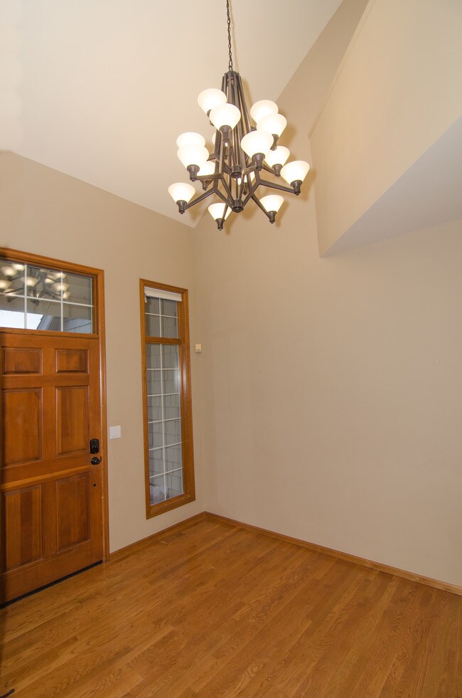 Building Photo - 17603 NE 108th Way
