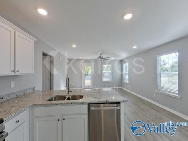 Building Photo - 132 Denise Dr