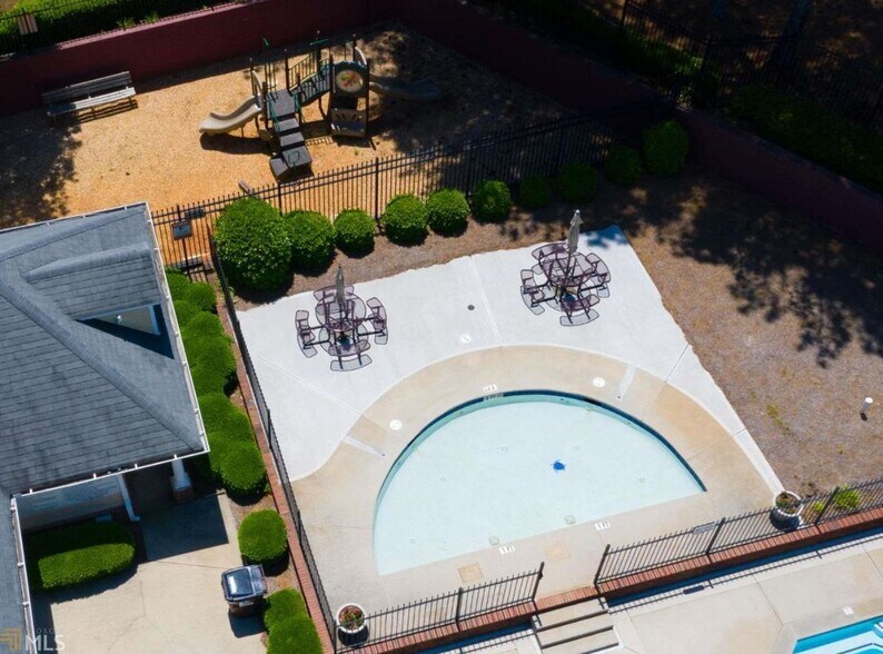 Building Photo - 212 Rockport Dr