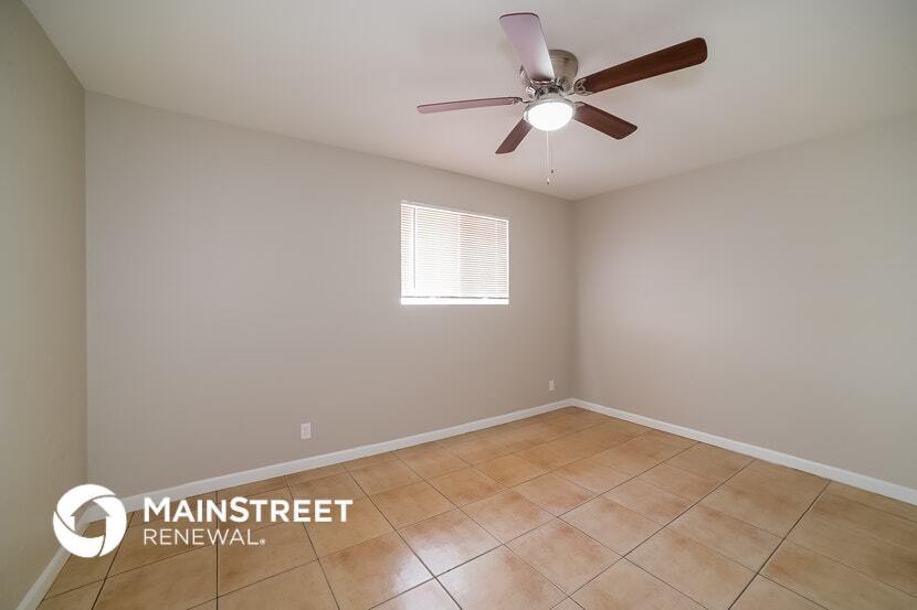 Building Photo - 11548 E Marguerite Ave