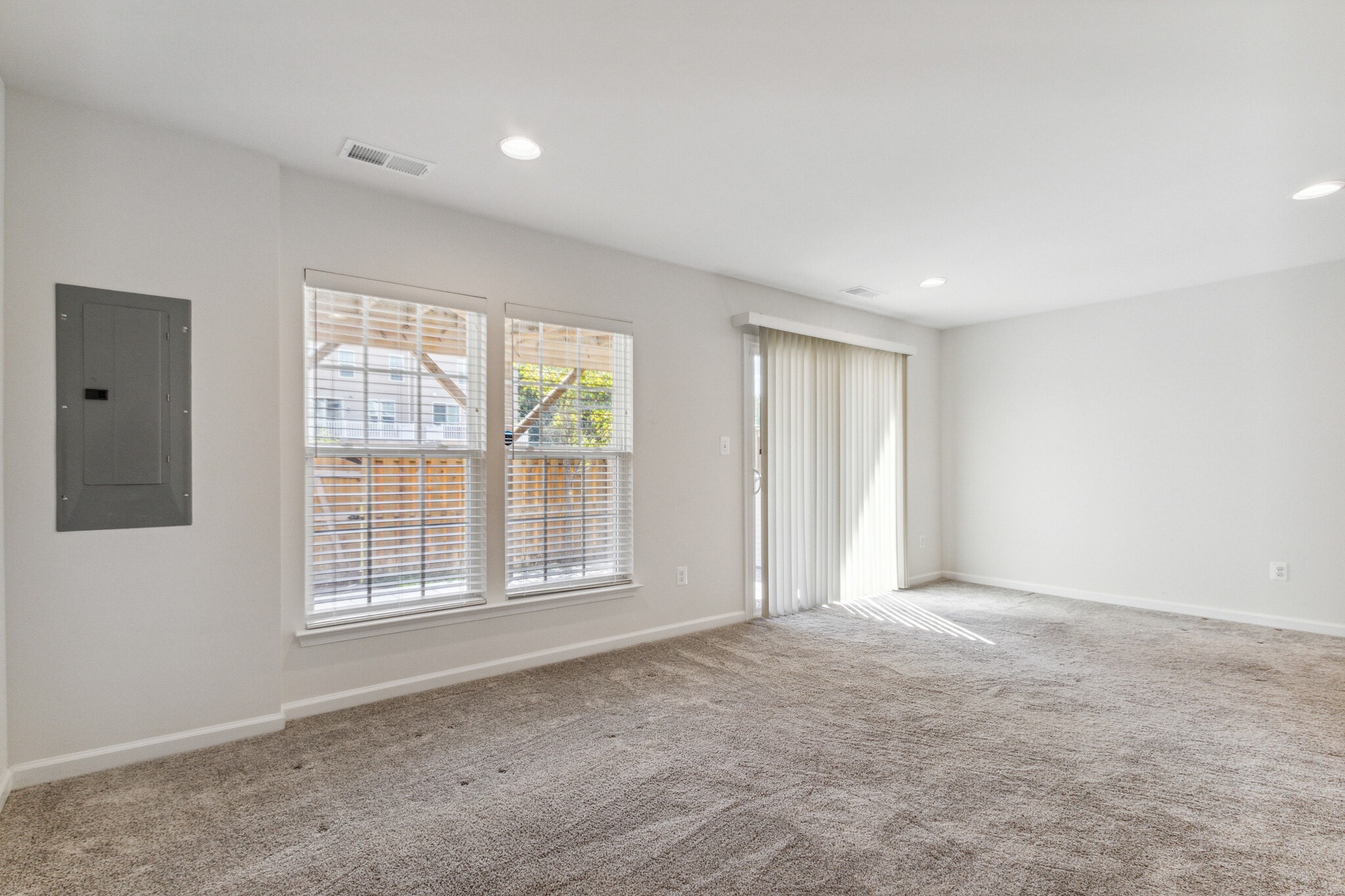 Rec room 2 - 9093 Connor House Rd