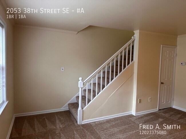 Building Photo - 2053 38th St SE