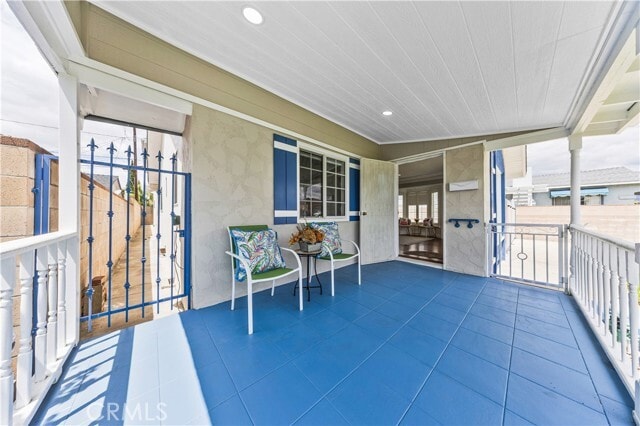 Building Photo - 927 Montecito Dr