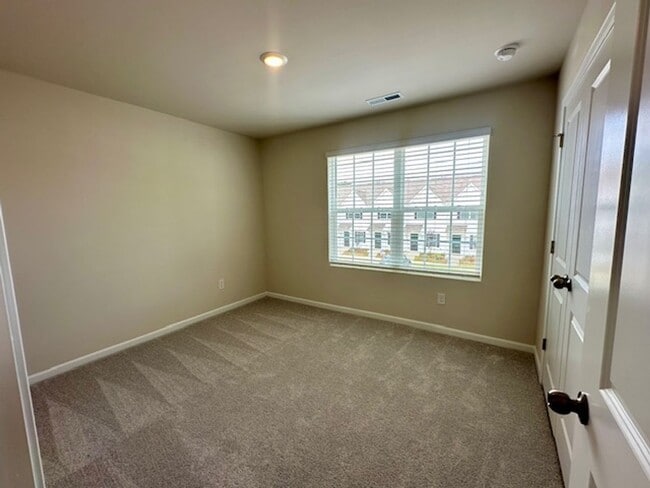 Building Photo - Brand New 2 Bed, 2.5 Bath Townhome in Atwo...