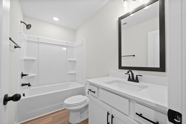 Building Photo - New Construction! GARBAGE/LAWN INCLUDED! N...