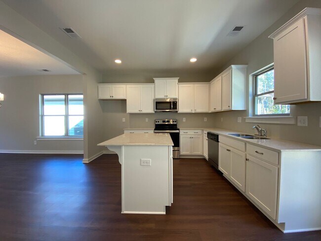 Building Photo - DEPOSIT PENDING! Home for Rent in Pinson, AL!!! COMING SOON!