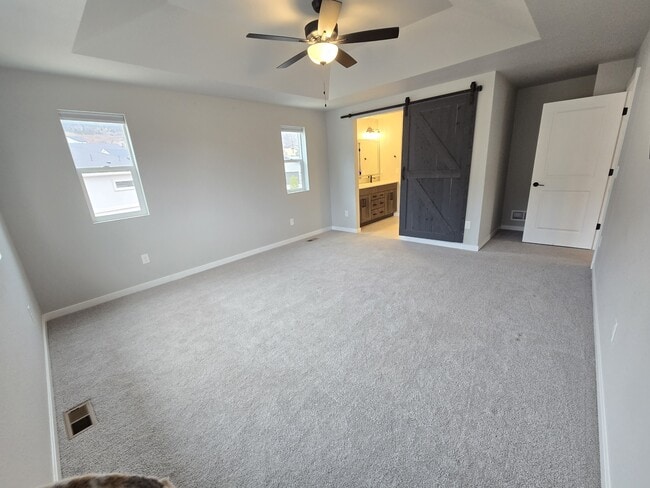 Building Photo - 5446 Mesa Top Dr