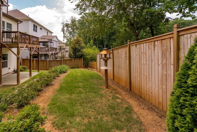 Building Photo - 130 Austin Dr
