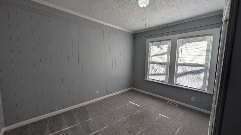 Building Photo - 502 E State Ave