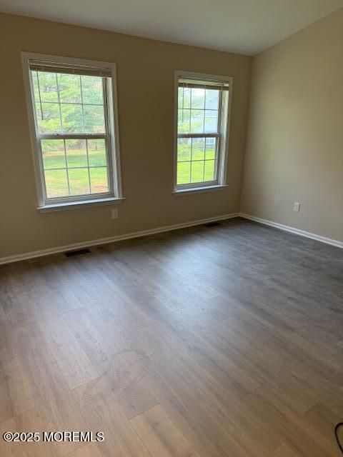 Building Photo - 975 Lily Ct