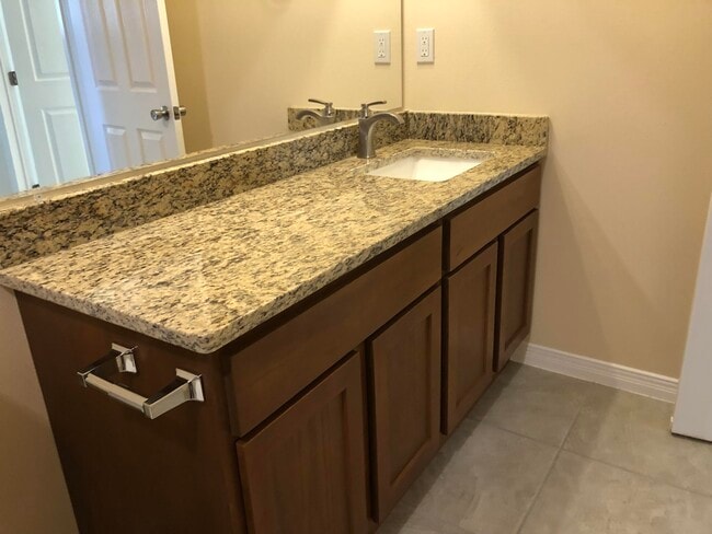 Building Photo - 7581 Le Conte Dr