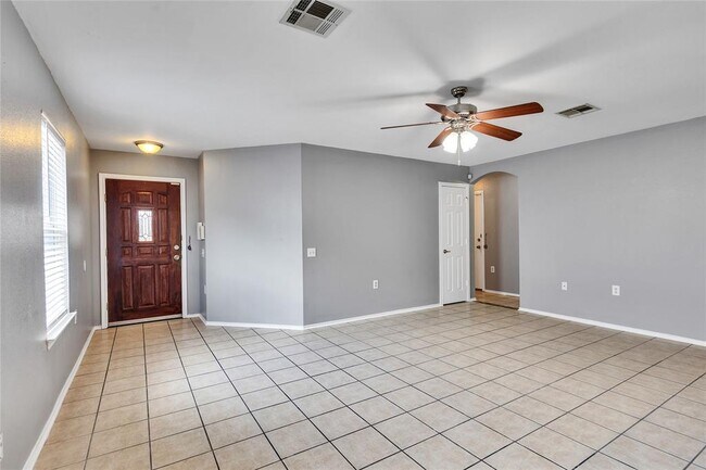 Building Photo - 12420 Sky Harbor Dr