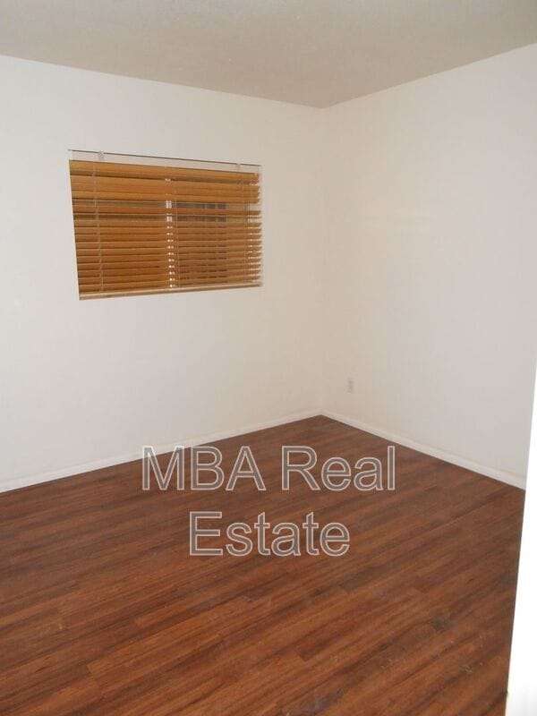 Building Photo - 1849 E 8th Ave