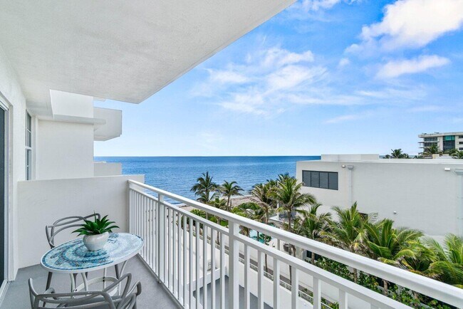 Building Photo - 4511 S Ocean Blvd