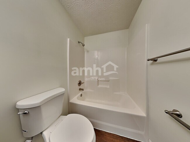 Building Photo - 10319 Stonewall Ct