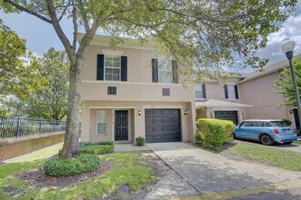 Building Photo - 2901 Ashford Park Pl