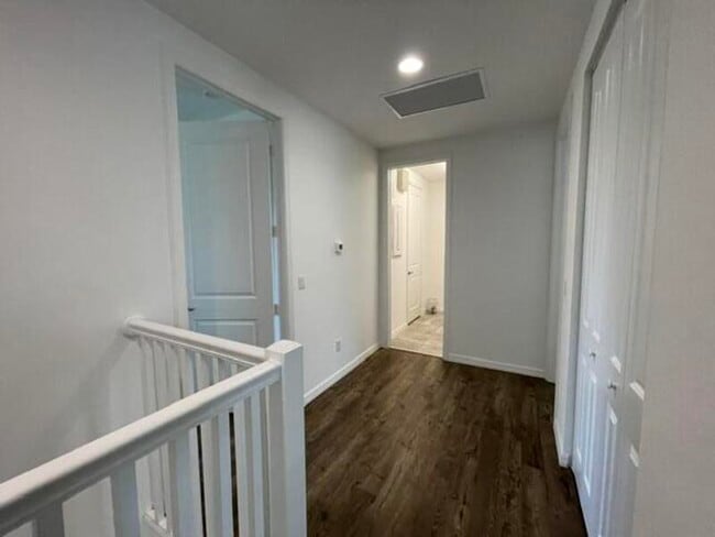 Building Photo - 12885 Trevi Isle