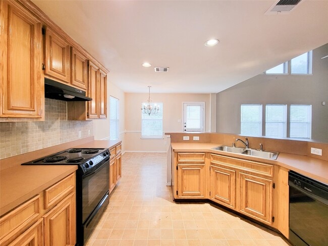 Building Photo - 4926 Lake Gladewater Ct