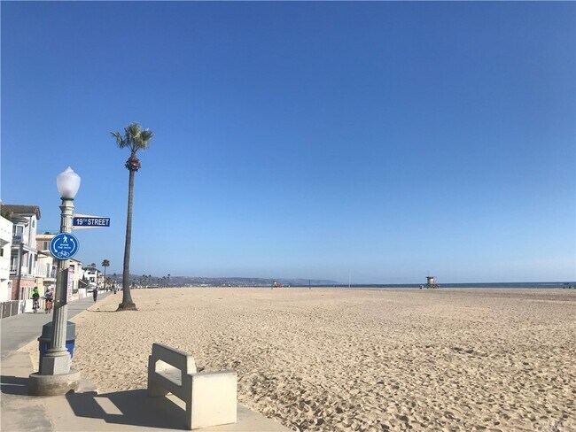 Building Photo - 111 19th St