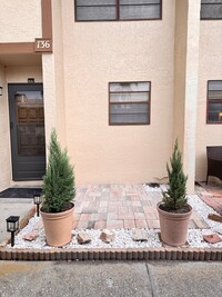 Building Photo - 9209 Seminole Blvd