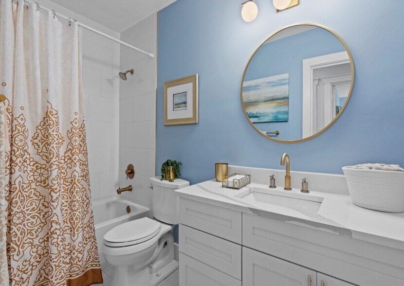 Guest Bathroom - 3675 66th Ave