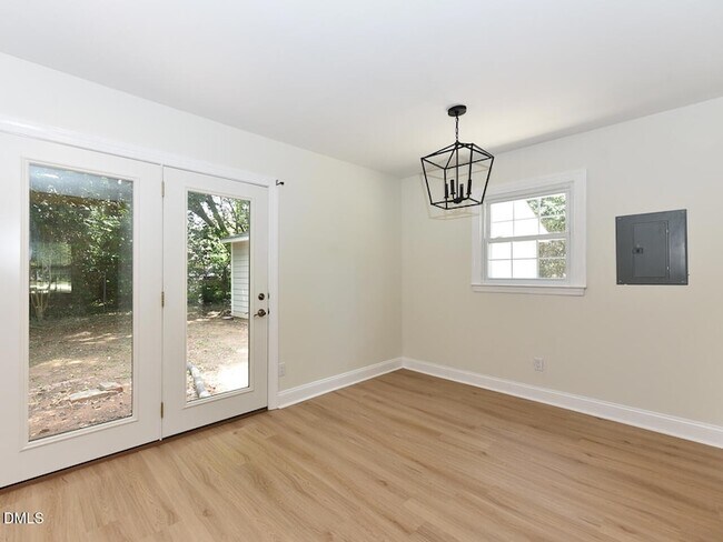 Building Photo - 3809 Boddie Dr